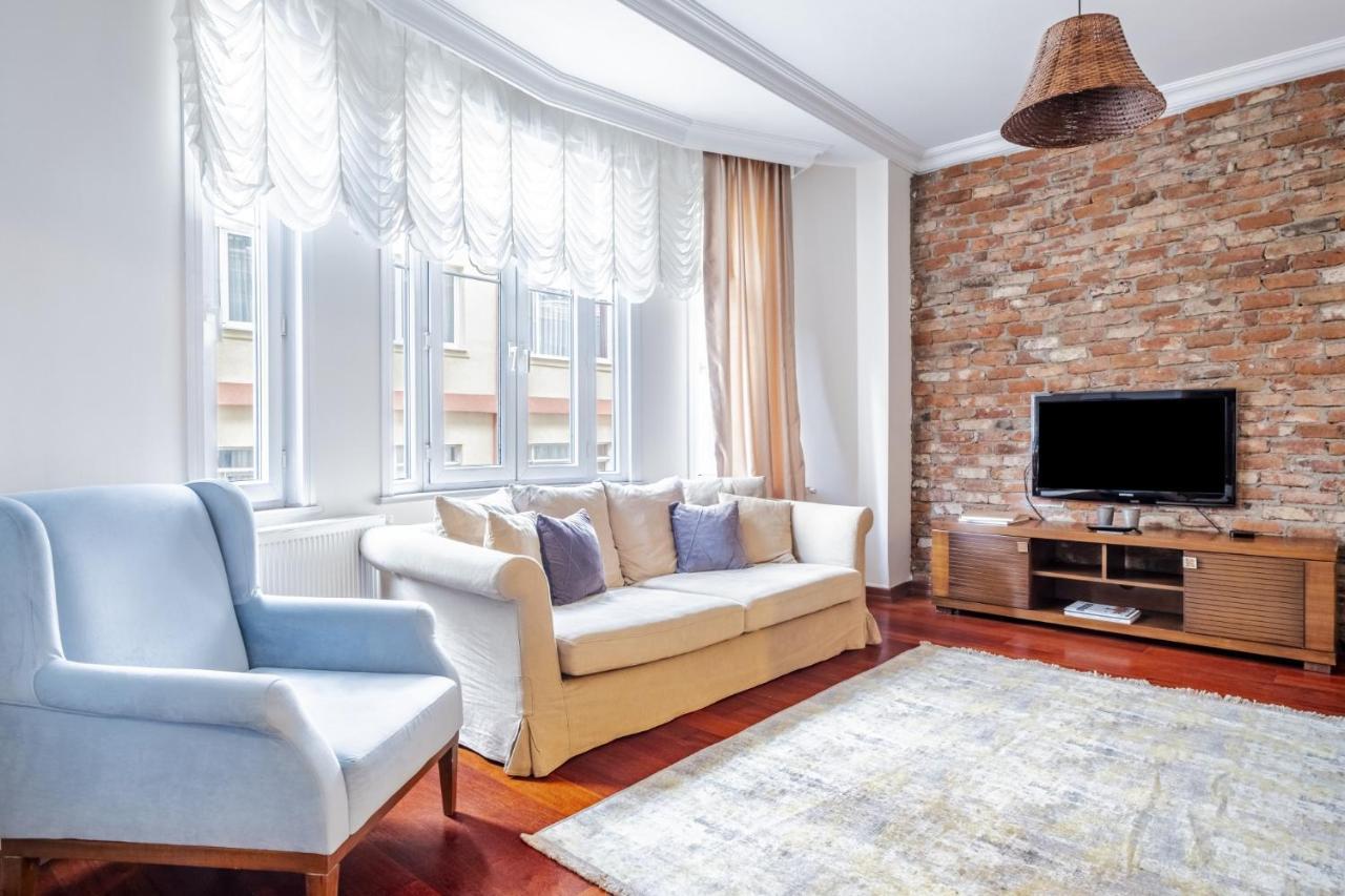 Centrally Located Apartment With Balcony In Sisli Istanbul Exteriör bild