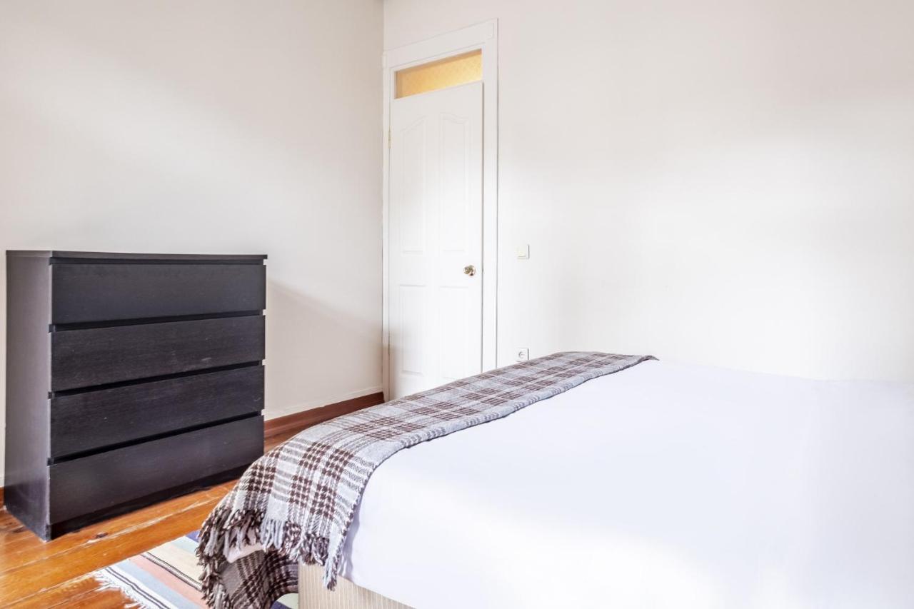 Centrally Located Apartment With Balcony In Sisli Istanbul Exteriör bild